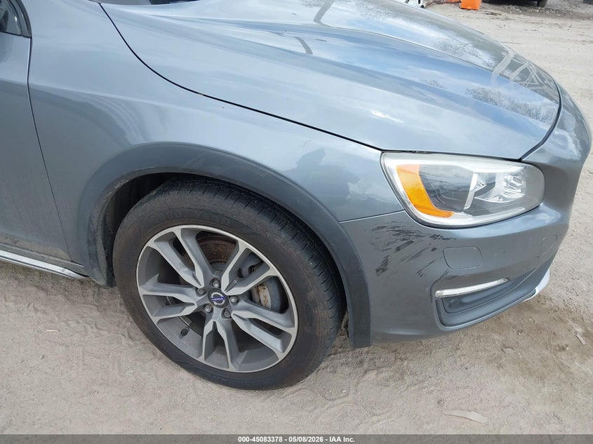 2016 Volvo S60 cross country VIN YV4612UM8G2001442 IAAI salvage auction — NORMAL WEAR, Salvage (Texas), sold $375 on 2026-08-05 (photo 6)