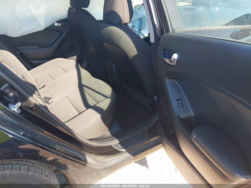 2016 Kia Forte VIN KNAFK4A69G5539189 IAAI salvage auction — FRONT END, Salvage (Texas), sold $400 on 2026-07-07 (photo 8)