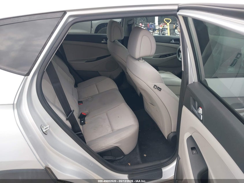 2017 Hyundai Tucson VIN KM8J33A49HU413646 IAAI salvage auction — RIGHT FRONT, Rebuildable (Florida), sold $2,650 on 2026-07-15 (photo 8)