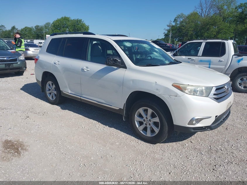 2013 Toyota Highlander VIN 5TDBK3EHXDS201183 IAAI salvage auction — HAIL, Clear (Missouri), sold $3,000 on 2026-07-06 (photo 1)