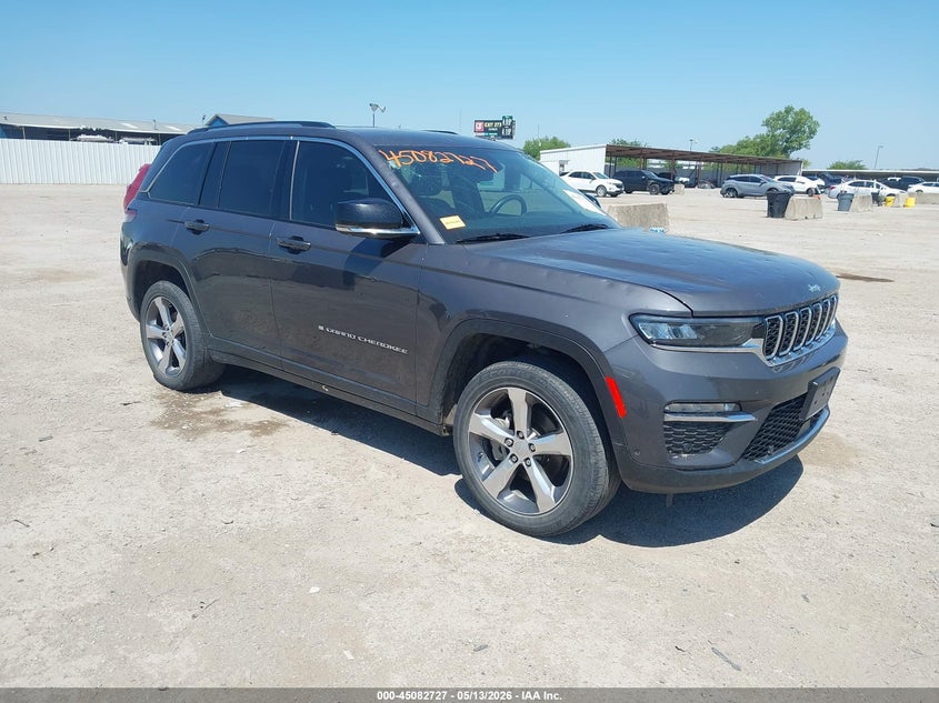 2022 Jeep Grand cherokee VIN 1C4RJGBGXN8596640 IAAI salvage auction — FRONT END, Original (Texas), sold $8,875 on 2026-07-29 (photo 1)
