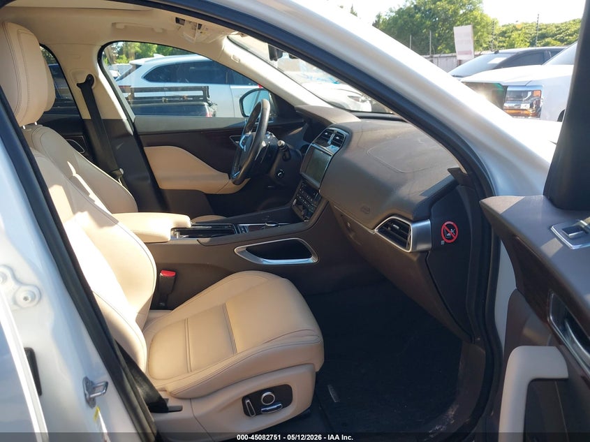 2019 Jaguar F-pace VIN SADCK2FX9KA361221 IAAI salvage auction — FRONT END, Clear (Oklahoma), sold $4,900 on 2026-07-08 (photo 5)