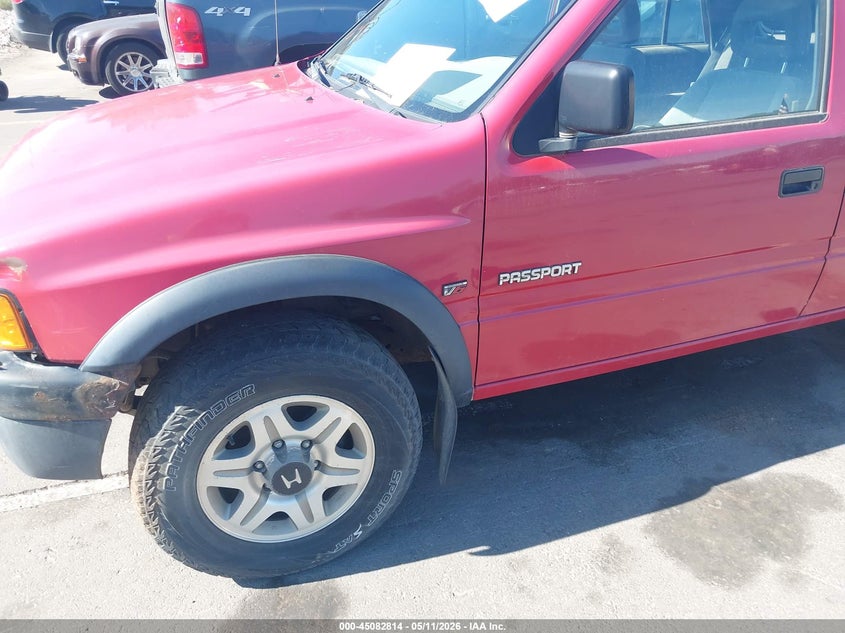 1997 Honda Passport VIN 4S6CM58V8V4400812 IAAI salvage auction — NORMAL WEAR, Clear (Utah), sold $275 on 2026-07-09 (photo 6)