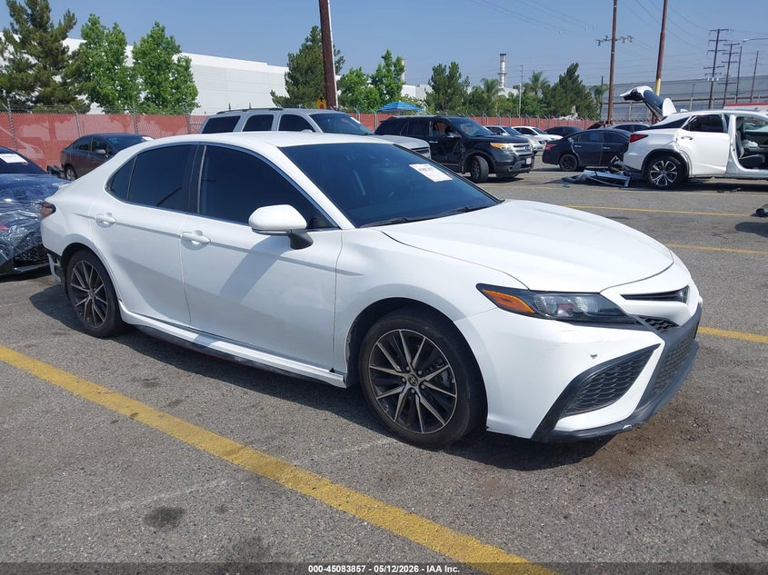 2024 Toyota Camry VIN 4T1G11AK1RU891662 IAAI salvage auction — FRONT & REAR, Salvage (California), sold $8,550 on 2026-07-28 (photo 1)