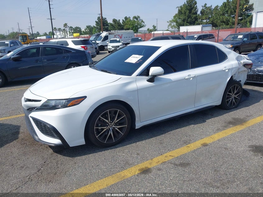2024 Toyota Camry VIN 4T1G11AK1RU891662 IAAI salvage auction — FRONT & REAR, Salvage (California), sold $8,550 on 2026-07-28 (photo 2)