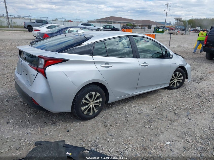 2021 Toyota Prius VIN JTDKAMFU6M3141425 IAAI salvage auction — FRONT END, Salvage (Wisconsin), sold $5,000 on 2026-07-16 (photo 4)