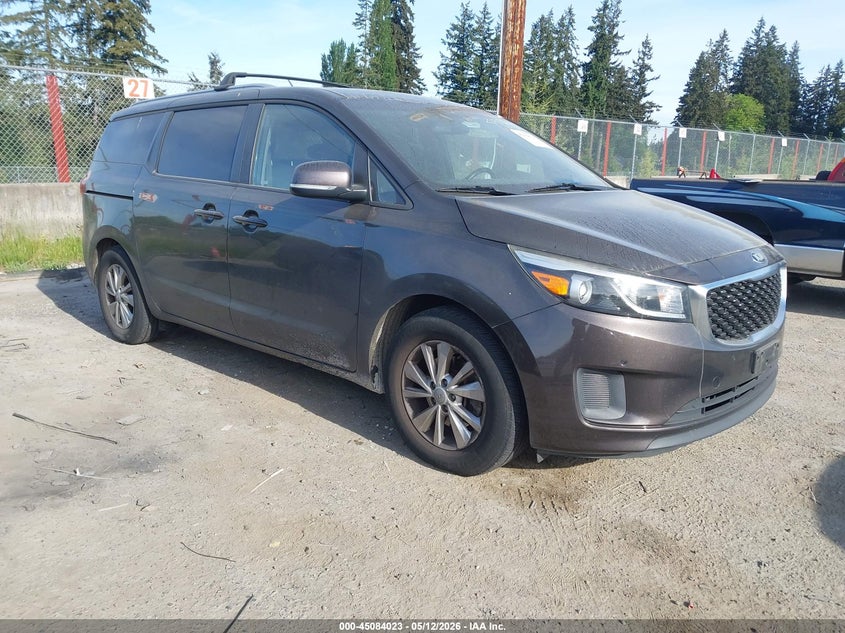 2017 Kia SEDONA VIN KNDMB5C16H6270338 IAAI salvage auction — NORMAL WEAR, Clear-Dealer Only (Montana), sold $925 on 2026-07-08 (photo 1)