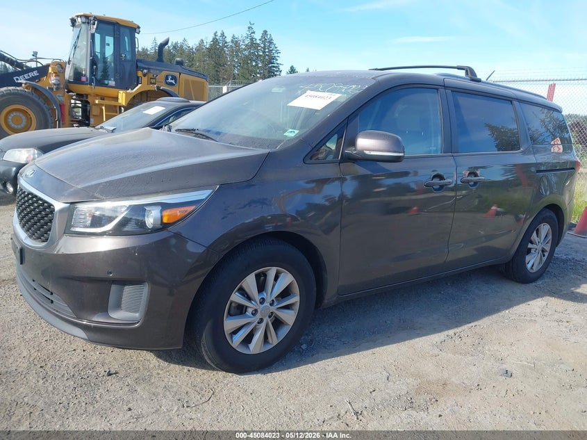 2017 Kia SEDONA VIN KNDMB5C16H6270338 IAAI salvage auction — NORMAL WEAR, Clear-Dealer Only (Montana), sold $925 on 2026-07-08 (photo 2)