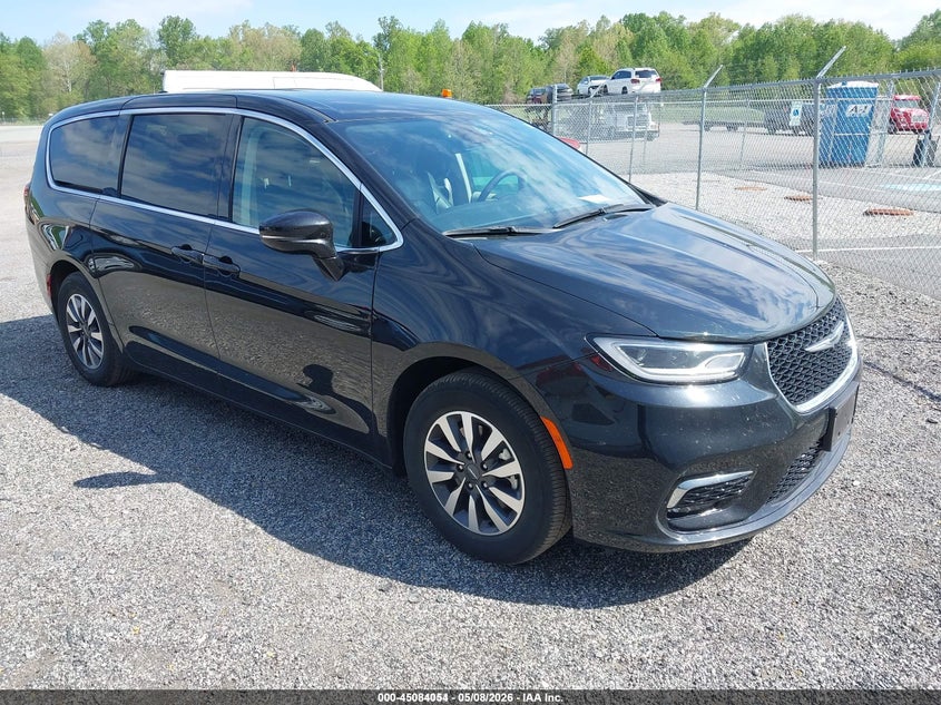 2022 Chrysler Pacifica VIN 2C4RC1L72NR222050 IAAI salvage auction — NORMAL WEAR, Sf97 (Maryland), sold $11,500 on 2026-07-31 (photo 1)