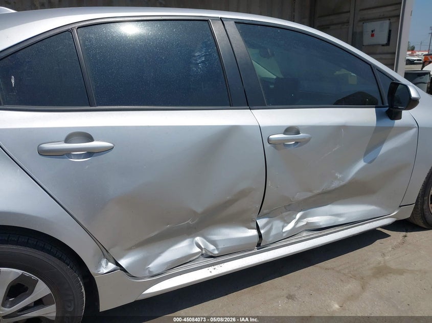 2022 Toyota Corolla VIN JTDEAMDEXNJ057436 IAAI salvage auction — RIGHT SIDE, Salvage (Texas), sold $5,400 on 2026-07-08 (photo 6)