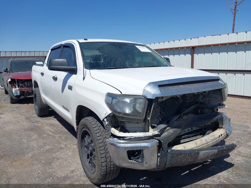 2018 Toyota Tundra VIN 5TFEY5F13JX239028 IAAI salvage auction — FRONT END, Salvage (Texas), sold $8,050 on 2026-07-07 (photo 1)