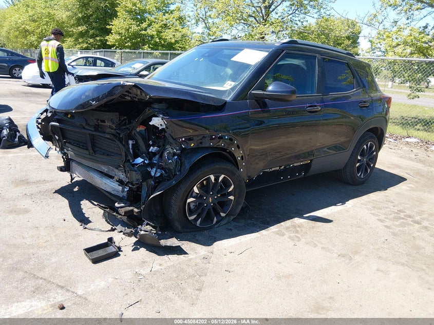 2021 Chevrolet Trailblazer VIN KL79MRSLXMB087856 IAAI salvage auction — FRONT & REAR, Salvage (New Jersey), sold $1,950 on 2026-07-06 (photo 2)