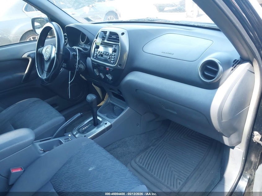 2002 Toyota Rav4 VIN JTEHH20V526026592 IAAI salvage auction — NORMAL WEAR, Clear (New York), sold $650 on 2026-07-28 (photo 5)