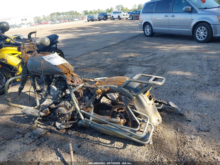 2013 Harley-davidson Electra glide VIN 1HD1FCM19DB624671 IAAI salvage auction — TOTAL BURN, Salvage Non-Reb (South Carolina), sold $25 on 2026-07-08 (photo 3)