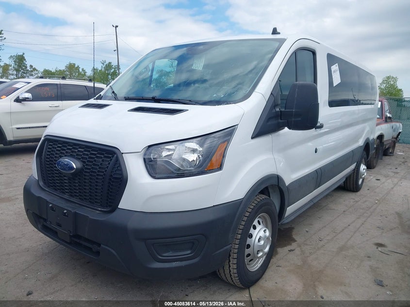 2025 Ford Transit VIN 1FBAX9YG8SKA40506 IAAI salvage auction — HAIL, Salvage (Ohio), sold $21,900 on 2026-07-30 (photo 2)