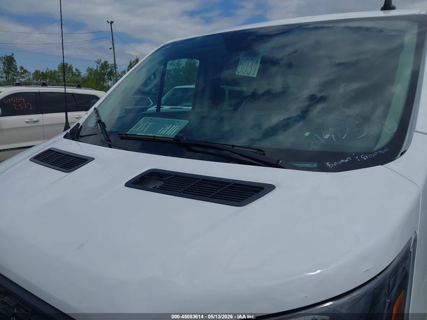 2025 Ford Transit VIN 1FBAX9YG8SKA40506 IAAI salvage auction — HAIL, Salvage (Ohio), sold $21,900 on 2026-07-30 (photo 6)