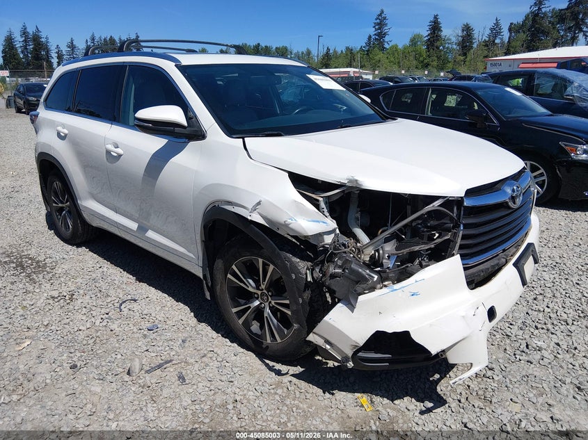 2016 Toyota Highlander VIN 5TDJKRFH2GS305894 IAAI salvage auction — RIGHT FRONT, Bill Of Sale (Washington), sold $6,700 on 2026-08-01 (photo 1)