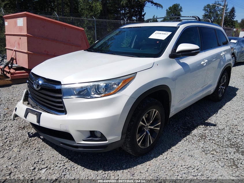 2016 Toyota Highlander VIN 5TDJKRFH2GS305894 IAAI salvage auction — RIGHT FRONT, Bill Of Sale (Washington), sold $6,700 on 2026-08-01 (photo 2)