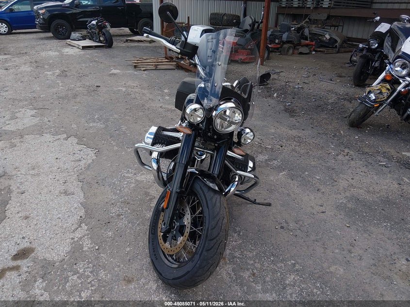 2021 BMW R 18 VIN WB10L2305M6E47991 IAAI salvage auction — EXTERIOR BURN, Salvage (Ohio), sold $2,300 on 2026-07-08 (photo 5)
