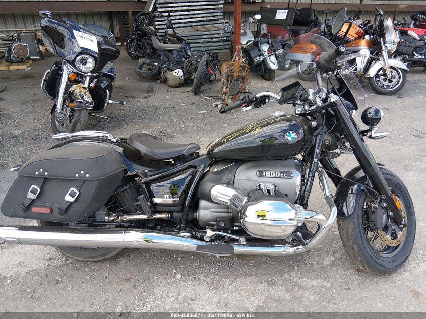 2021 BMW R 18 VIN WB10L2305M6E47991 IAAI salvage auction — EXTERIOR BURN, Salvage (Ohio), sold $2,300 on 2026-07-08 (photo 8)