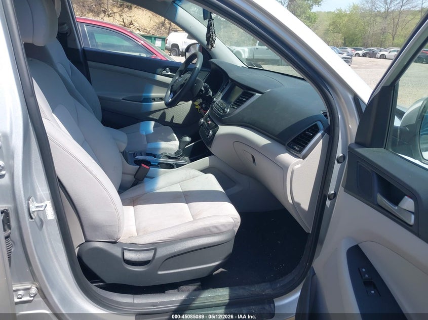 2018 Hyundai Tucson VIN KM8J3CA40JU757212 IAAI salvage auction — RIGHT REAR, Salvage Title, sold $2,550 on 2026-07-30 (photo 5)