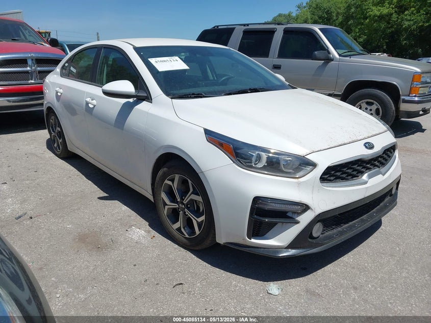 2021 Kia Forte VIN 3KPF24AD7ME336822 IAAI salvage auction — FRONT END, Clear (Kansas), sold $9,000 on 2026-07-15 (photo 1)