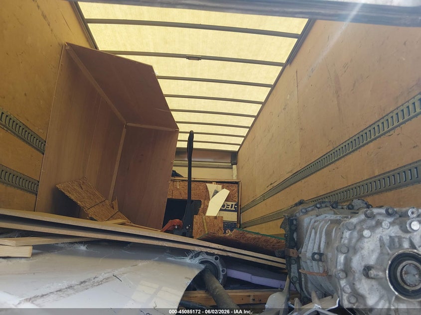 2017 Freightliner M2 106 VIN 3ALACWDT6HDJF7280 IAAI salvage auction — FRONT END, Junk (Oklahoma), sold $1,700 on 2026-07-08 (photo 7)