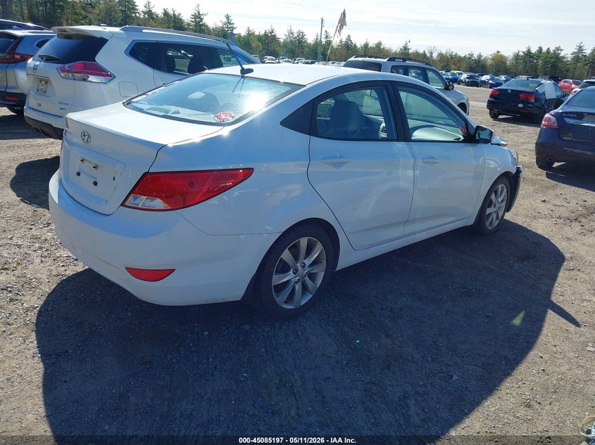 2017 Hyundai Accent VIN KMHCT4AE5HU271433 IAAI salvage auction — FRONT END, Salvage Title, sold $475 on 2026-07-17 (photo 4)