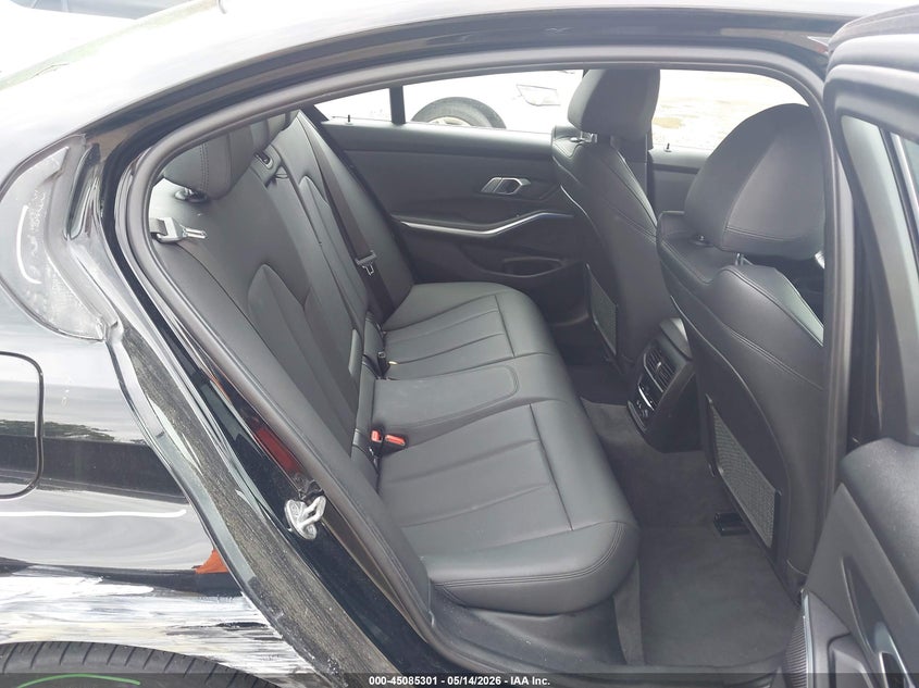 2019 BMW 3er VIN WBA5R7C55KFH22477 IAAI salvage auction — RIGHT FRONT, Salvage - 75% Or Less (Maryland), sold $8,500 on 2026-07-08 (photo 8)