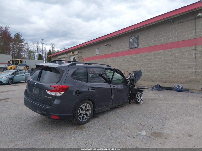 2020 Subaru Forester VIN JF2SKAJC6LH446159 IAAI salvage auction — FRONT END, Salvage (Maine), sold $450 on 2026-07-27 (photo 4)