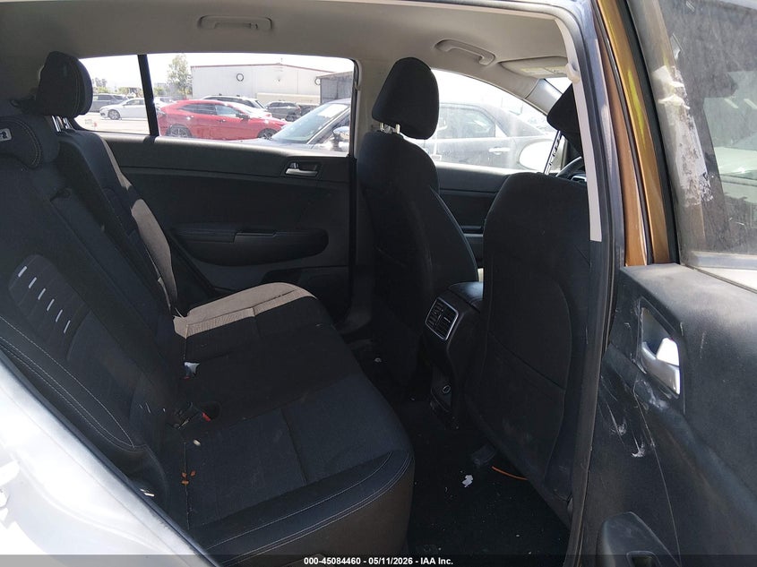 2017 Kia Sportage VIN KNDPM3AC7H7205900 IAAI salvage auction — LEFT SIDE, Clear (California), sold $2,800 on 2026-07-13 (photo 8)