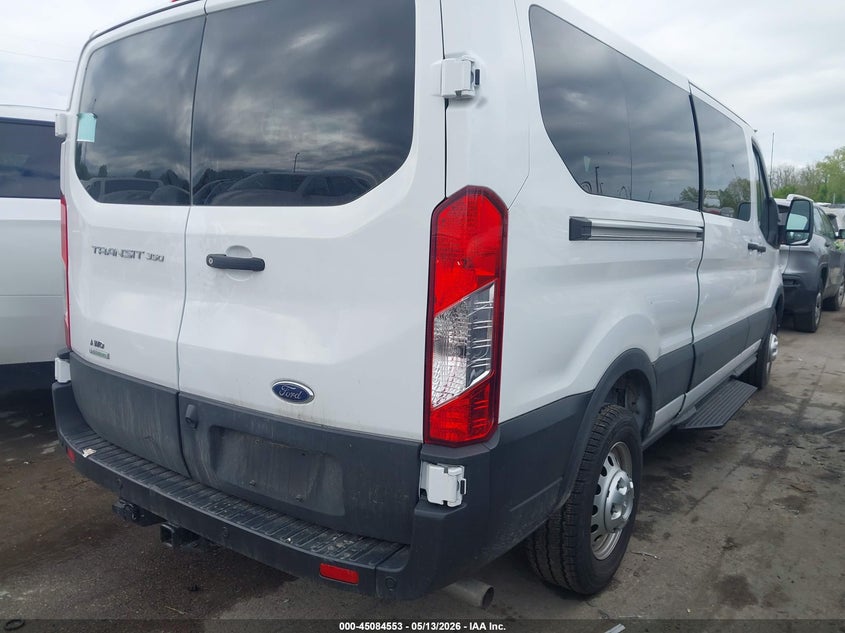 2025 Ford Transit VIN 1FBAX9YG7SKA30100 IAAI salvage auction — HAIL, Salvage (Ohio), sold $23,800 on 2026-07-30 (photo 4)