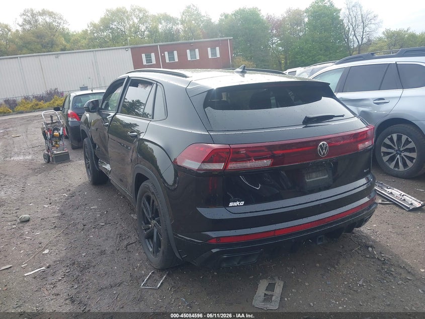 2025 Volkswagen Atlas cross sport VIN 1V2AE2CA3SC200912 IAAI salvage auction — RIGHT SIDE, Salvage (Massachusetts), sold $12,375 on 2026-07-14 (photo 3)