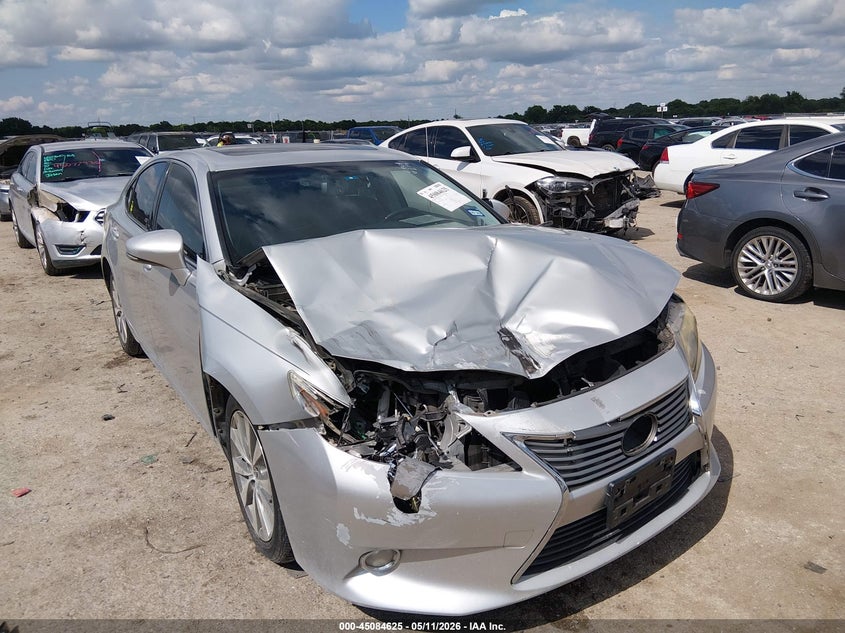 2014 Lexus VIN JTHBK1GG1E2093021 IAAI salvage auction — FRONT END, Salvage (Texas), sold $1,950 on 2026-07-14 (photo 1)