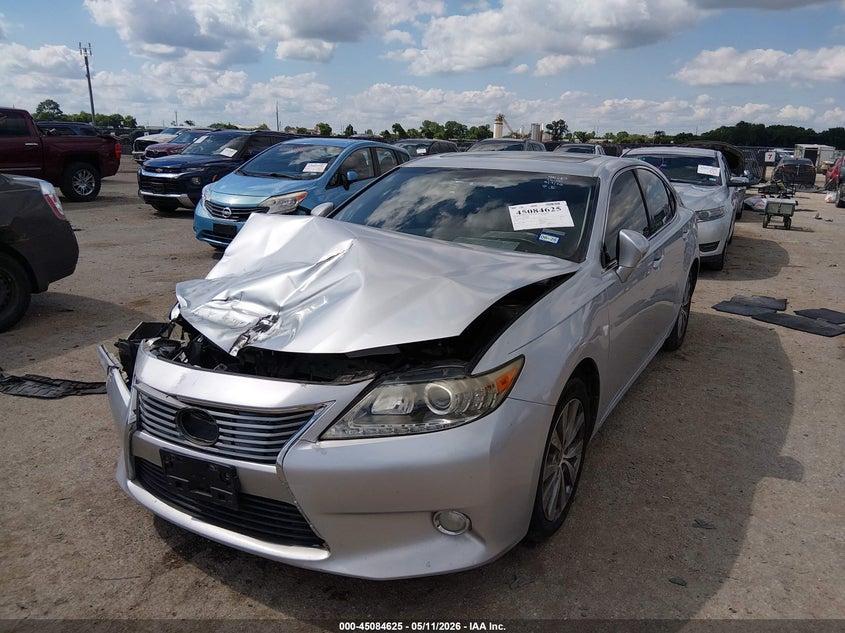 2014 Lexus VIN JTHBK1GG1E2093021 IAAI salvage auction — FRONT END, Salvage (Texas), sold $1,950 on 2026-07-14 (photo 2)