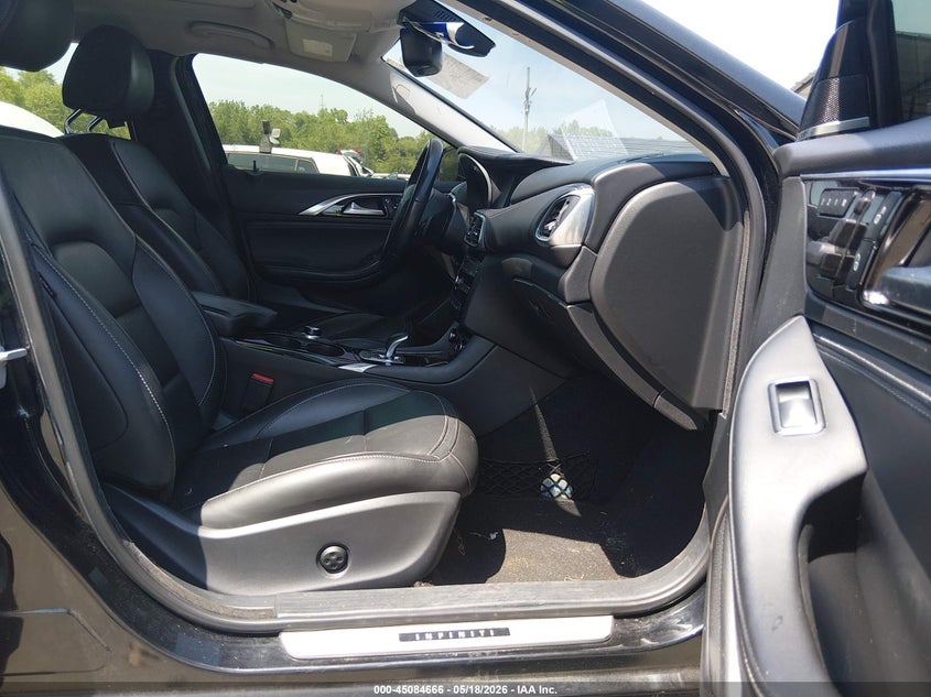 2018 Infiniti Qx30 VIN SJKCH5CR7JA049265 IAAI salvage auction — FRONT END, Salvage (Connecticut), sold $2,150 on 2026-07-09 (photo 5)