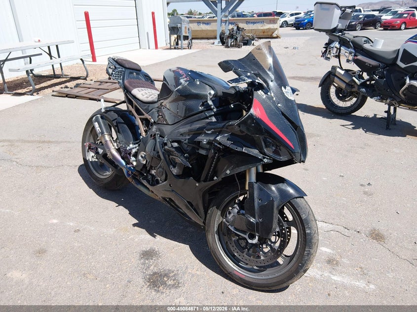 2022 BMW S 1000 VIN WB10E2300N6F20664 IAAI salvage auction — LEFT FRONT, Original (Texas), sold $7,150 on 2026-07-07 (photo 1)