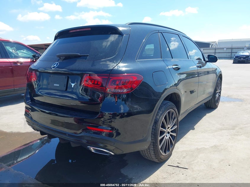2022 Mercedes-benz Glc VIN W1N0G8DB4NV374295 IAAI salvage auction — SIDE, Original (Texas), sold $13,800 on 2026-08-01 (photo 4)