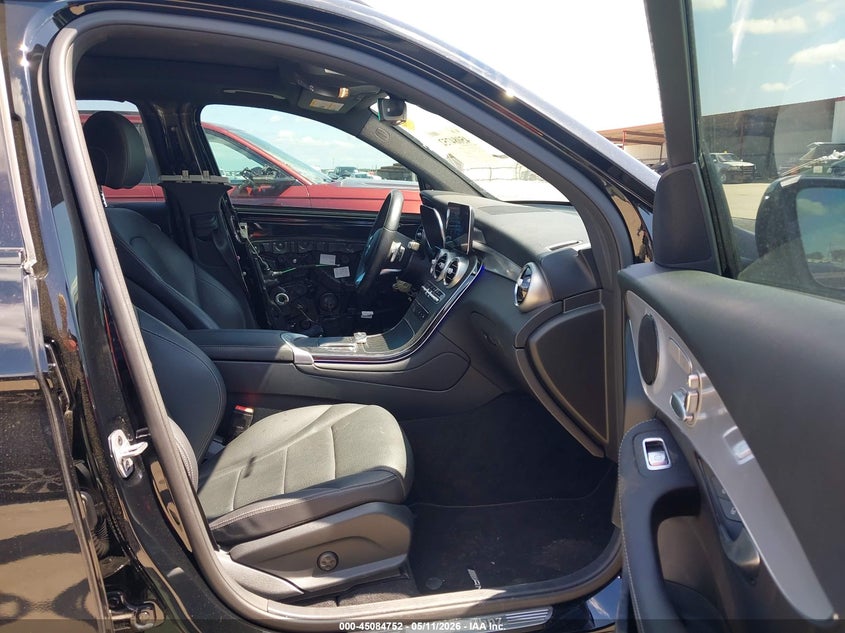 2022 Mercedes-benz Glc VIN W1N0G8DB4NV374295 IAAI salvage auction — SIDE, Original (Texas), sold $13,800 on 2026-08-01 (photo 5)