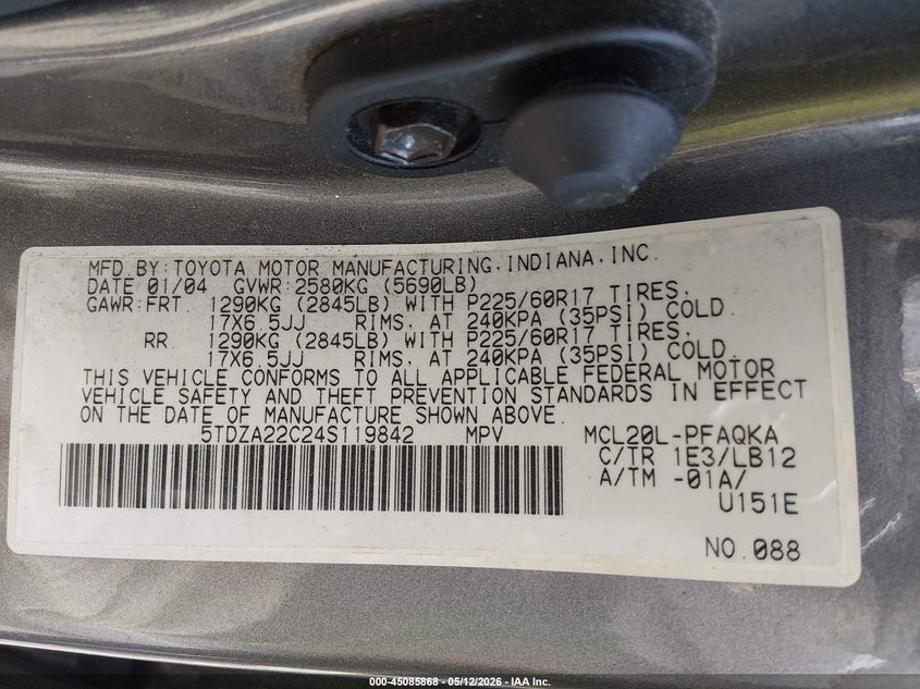 2004 Toyota Sienna VIN 5TDZA22C24S119842 IAAI salvage auction — LEFT SIDE, Salvage (New Jersey), sold $925 on 2026-07-30 (photo 9)