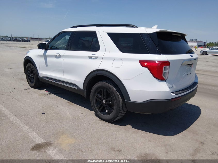 2020 Ford Explorer VIN 1FMSK8DH7LGC00723 IAAI salvage auction — HAIL, Salvage (Illinois), sold $8,200 on 2026-07-28 (photo 3)