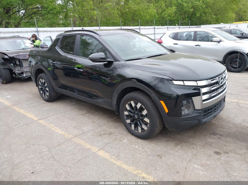 2025 Hyundai Santa cruz VIN 5NTJCDDEXSH135230 IAAI salvage auction — LEFT REAR, Scrap (Michigan), sold $8,800 on 2026-07-27 (photo 1)