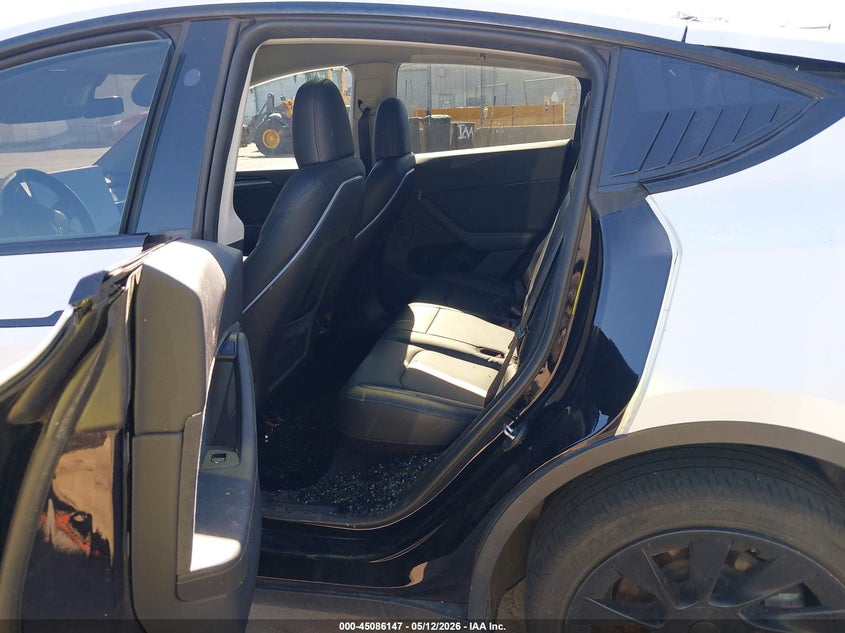 2023 Tesla Model y VIN 7SAYGDEE3PA187305 IAAI salvage auction — REAR END, Mv-907A (New York), sold $8,000 on 2026-07-14 (photo 8)