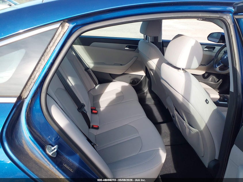 2019 Hyundai Sonata VIN 5NPE24AA2KH774786 IAAI salvage auction — NORMAL WEAR, SF97 (Louisiana), sold $10,225 on 2026-07-09 (photo 8)