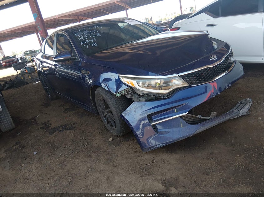 2018 Kia Optima VIN 5XXGT4L33JG192128 IAAI salvage auction — LEFT & RIGHT, Salvage (Arizona), sold $1,500 on 2026-07-29 (photo 1)