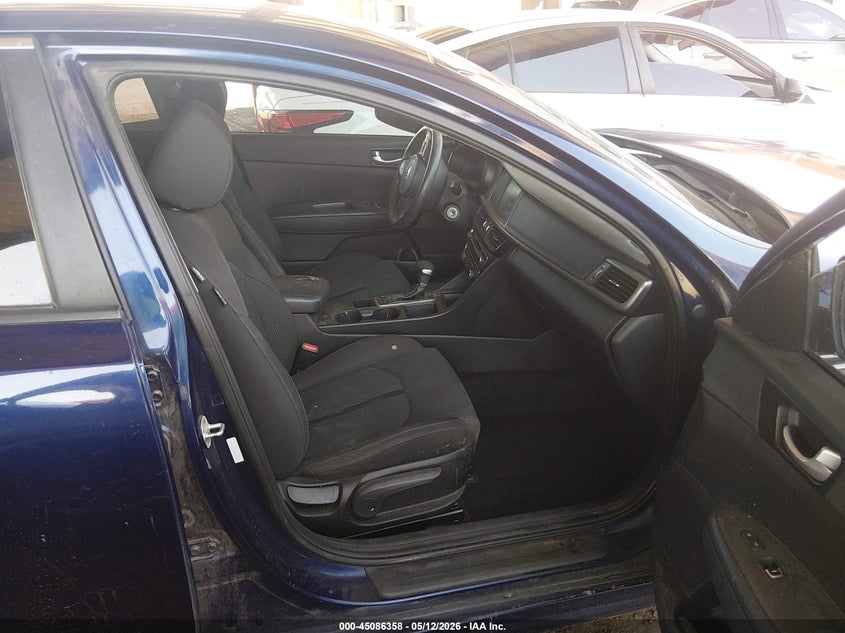 2018 Kia Optima VIN 5XXGT4L33JG192128 IAAI salvage auction — LEFT & RIGHT, Salvage (Arizona), sold $1,500 on 2026-07-29 (photo 5)