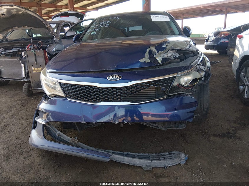 2018 Kia Optima VIN 5XXGT4L33JG192128 IAAI salvage auction — LEFT & RIGHT, Salvage (Arizona), sold $1,500 on 2026-07-29 (photo 6)