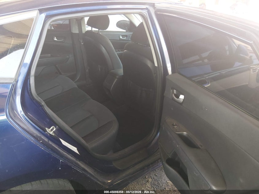 2018 Kia Optima VIN 5XXGT4L33JG192128 IAAI salvage auction — LEFT & RIGHT, Salvage (Arizona), sold $1,500 on 2026-07-29 (photo 8)