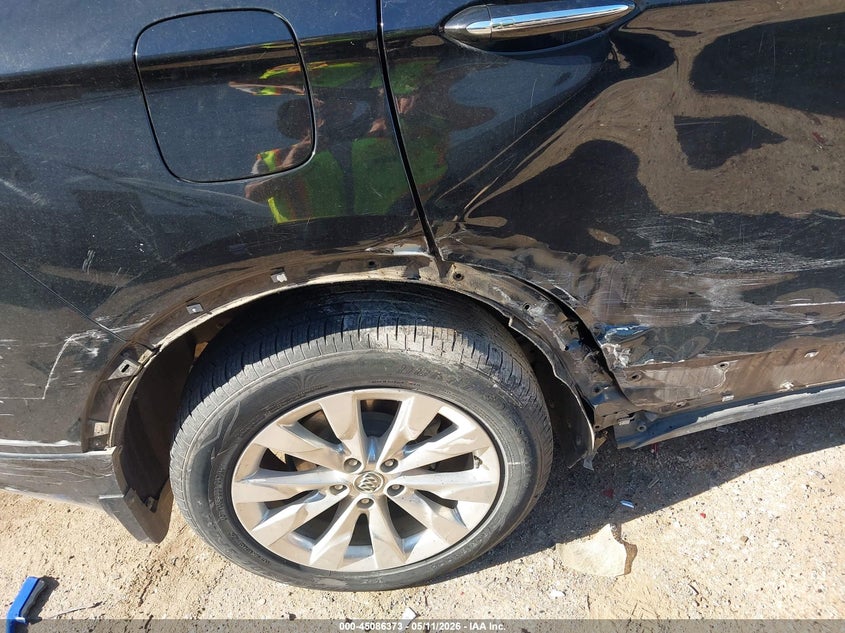 2018 Buick Envision VIN LRBFX1SA3JD007888 IAAI salvage auction — RIGHT SIDE, Salvage Title, sold $1,050 on 2026-07-22 (photo 6)