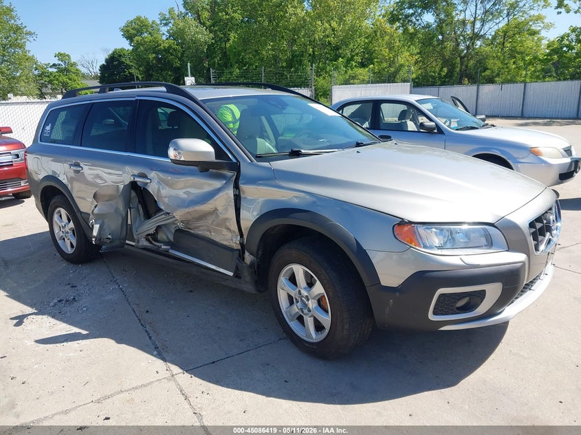 2013 Volvo Xc70 VIN YV4952BL6D1166368 IAAI salvage auction — RIGHT SIDE, Salvage (Idaho), sold $2,200 on 2026-07-07 (photo 1)